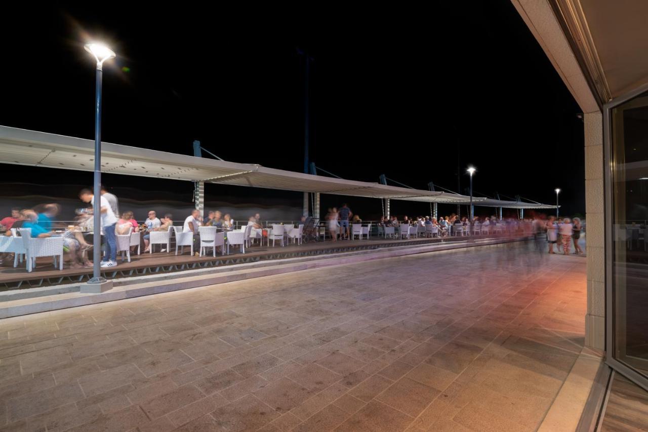 Hotel Vapore Neum Exterior photo